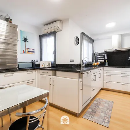 Mediterranean Way - Skyfall * Cambrils